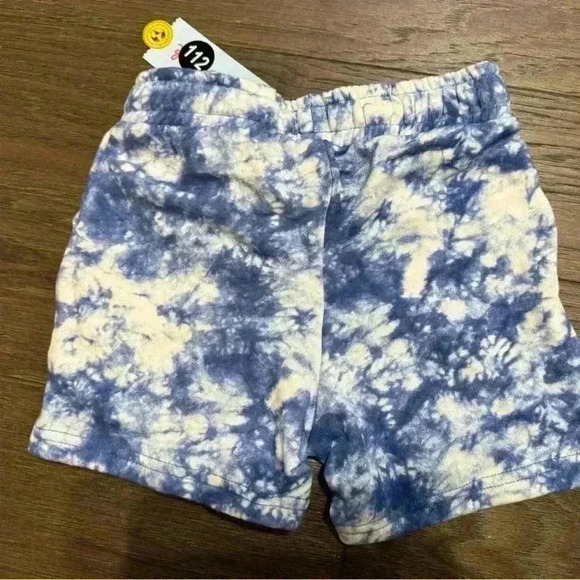 NWT Cat & Jack Blue Tie-Dye Easy On Easy Off Shorts XS Summer - Picture 2 of 3